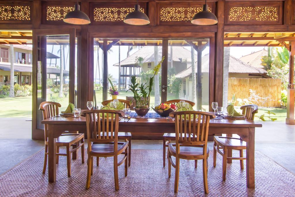 Oceanfront Citakara Sari Villas Candi Dasa  Ngoại thất bức ảnh